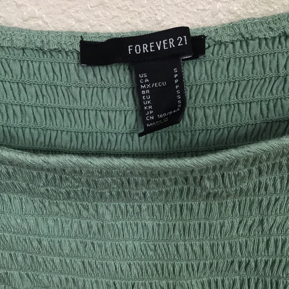 F21 Top - Picture 3 of 4
